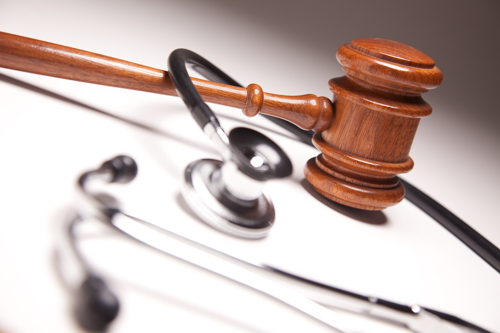 Read more about the article Accepting Settlement For Medical Malpractice